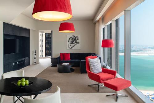 W Doha — Sea view