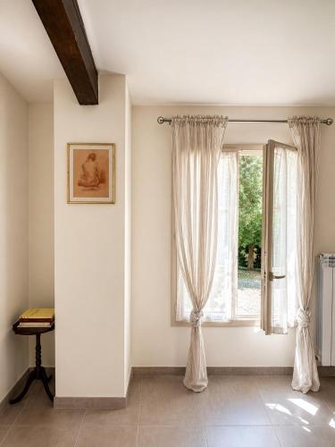 LaPetite Maison Abigail, Peaceful home in Avignon photo 6