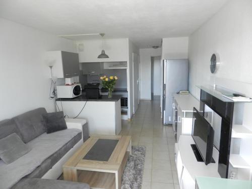 Charmant appartement climatisé 4 Personnes, piscine & parking