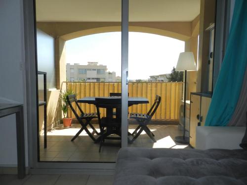 Charmant appartement climatisé 4 Personnes, piscine & parking