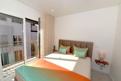 Oro & Nero Arte - Boutique Apartaments