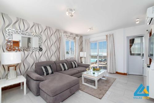Villa Amaia by Villas Now Ltd