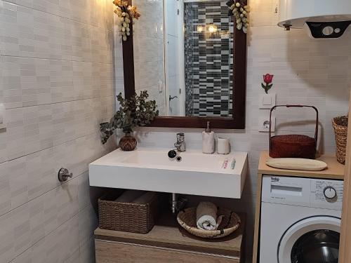 Centro Sevilla elegante Homecenter FB photo 22
