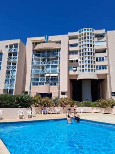 appartement Sète vue sur mer piscine
