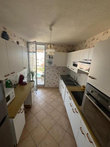 appartement Sète vue sur mer piscine