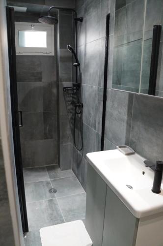 Appartement tout confort avec grande terrasse