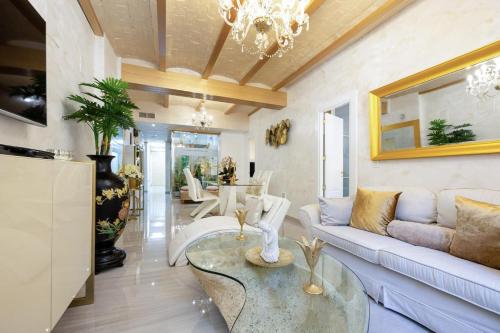 Luxury Apartment