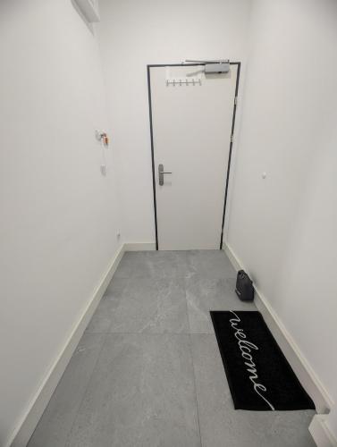 K06 - Centrally located apartment near metro station