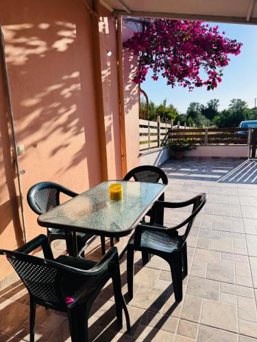 Avli Apartment