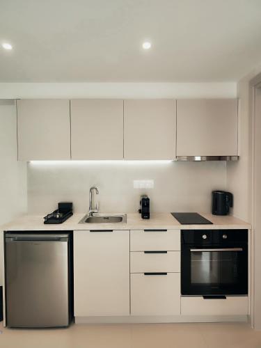 Le Moon Suites