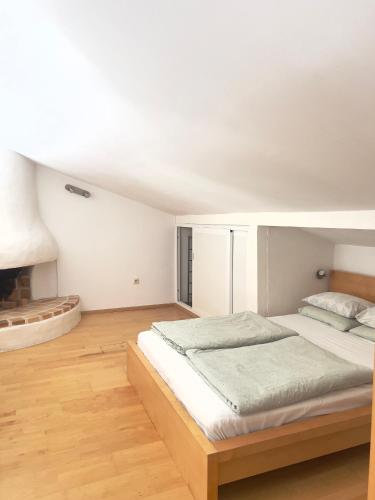 LAdria Apartment
