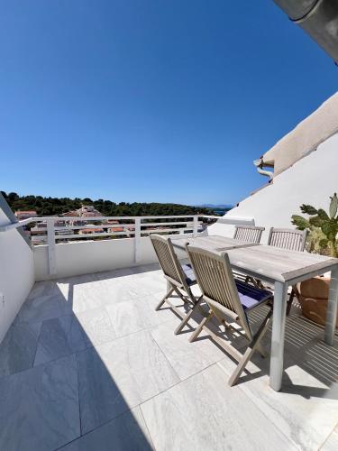 LAdria Apartment