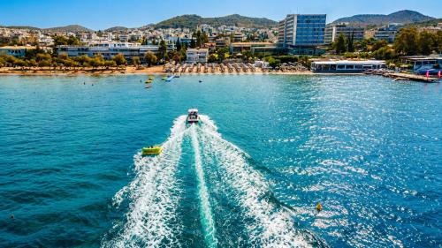 Pure Azure, Kavouri Beach - Athens Riviera