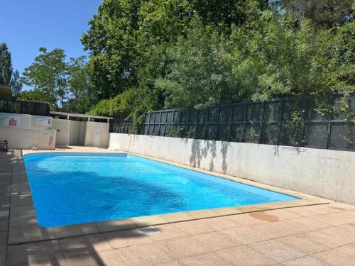 Charmant appartement T2 avec piscine et parking