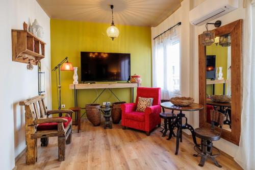 A Hidden Oasis in Gazi