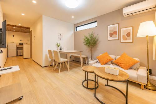 Shinjuku 1 Stop 5min to Hatsudai Sta3BR New House
