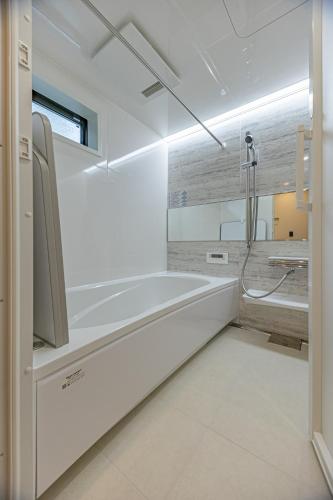 Shinjuku 1 Stop 5min to Hatsudai Sta3BR New House
