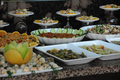 Mad på hotellet eller i nærheden