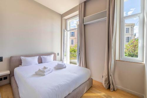 Duplex Apartment with Pool a c 2BR 5P - Cannes