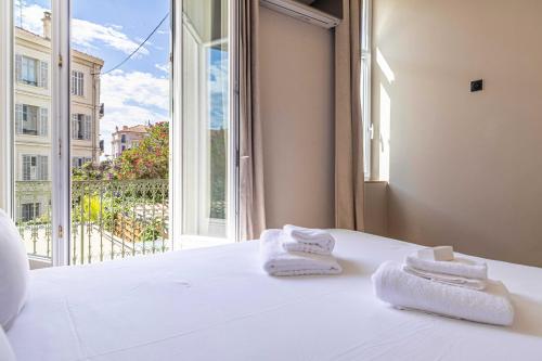 Duplex Apartment with Pool a c 2BR 5P - Cannes