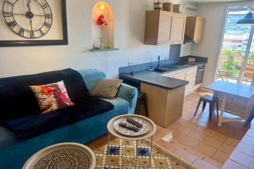 Beautiful 45 m apartment with terrace in Nice