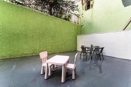 Elegant 3BDR-2BATH APT-prime location