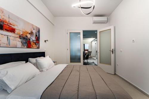 Elegant 3BDR-2BATH APT-prime location