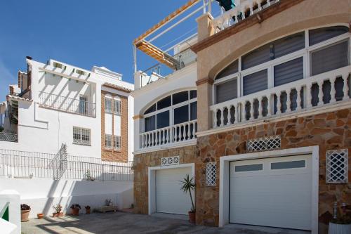 Sunny Roof Terrace Near Burriana Beach