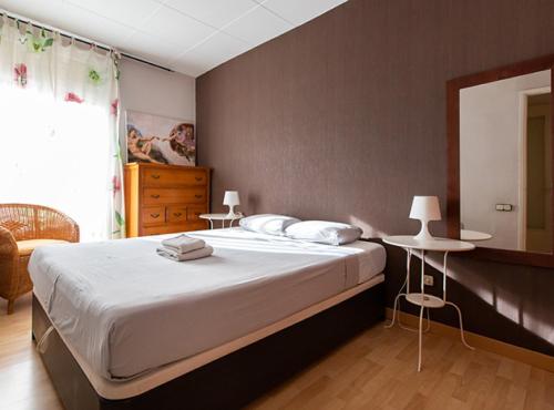 Apartment Salva - 3 bedroom in Poble Sec