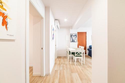 Home2Book Seville City Comfort