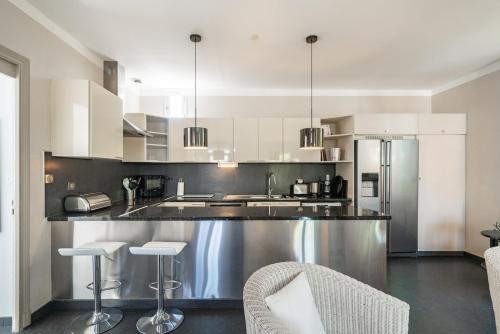 Le Fenelon 2 BDR Terrace