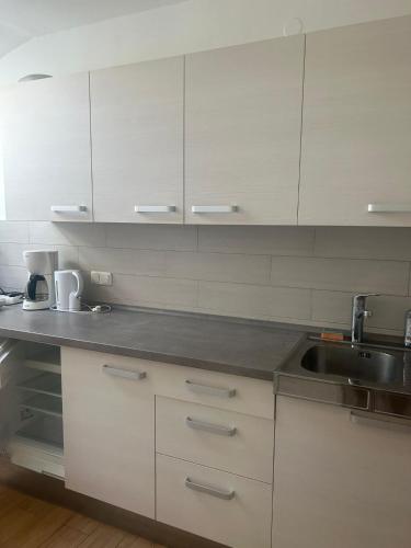 Apartment Dorfplatzerl by Simone's Platzerl - inklusive täglichem freien Eintritt Tauern Spa für 2 Personen und Sommerkarte