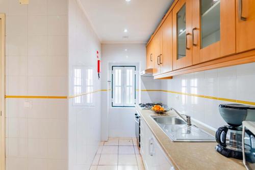 2BR Alfama Lisbon Stays