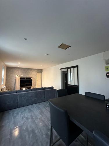 proche circuit 24h du mans Maison 3 chambres