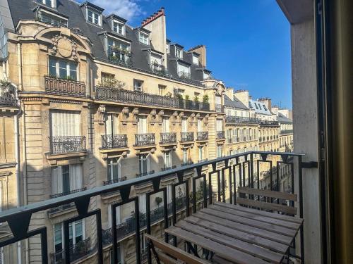 Comfortable Parisian retreat - Champs-Elysées