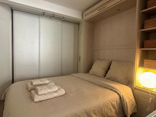 Comfortable Parisian retreat - Champs-Elysées