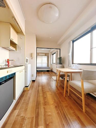 LUMI HOUSE 401,8 minutes to Namba 4 minutes walk to the station self check in