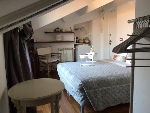 Apartment Pied à Terre with Terrazza in Milan City Center