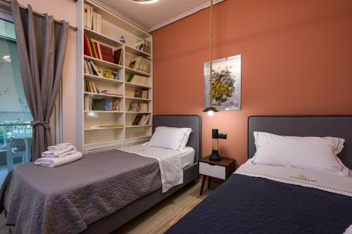 Swan Paradise Glyfada Apartment