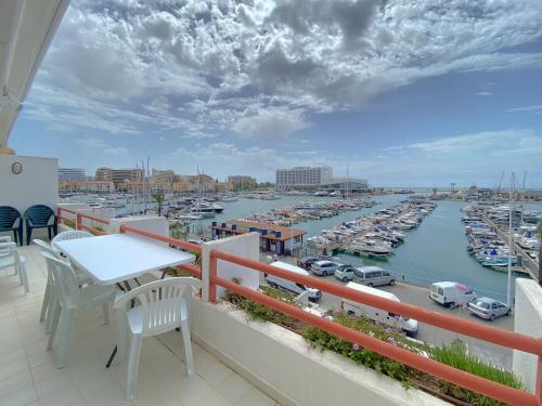 Marina Espetacular T1 by HsR Vilamarina