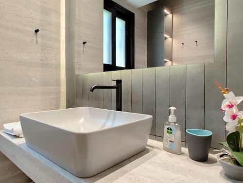 Designer Flat in Voula Center