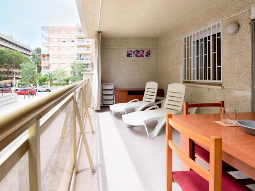 Apartment Cala Dorada-3 by Interhome