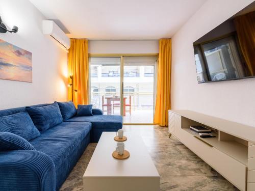 Apartment Cala Dorada-3 by Interhome