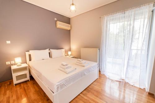 Luma Marousi - Apt with Garden View