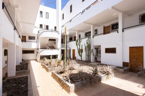 Las Americas Relax by SunkeyRents
