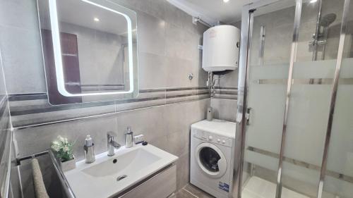 Seaside Studio Retreat in Benalmádena