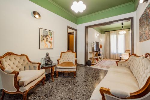 Gin&Tonic first floor Apartment - Center of Zakynthos Town