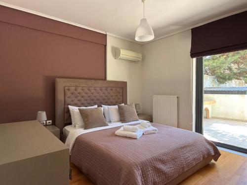 Glyfada Garden Retreat 2 Bedroom Terrace Apartment