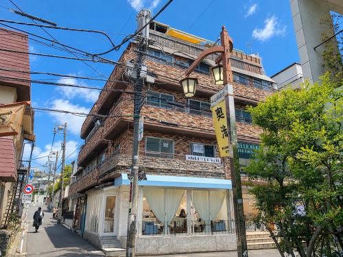 Top Floor Penthouse, 5th Floor, 8 Min Walk from JR Shibuya Sta