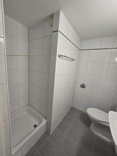 Quiet 1 Bedroom Apartment